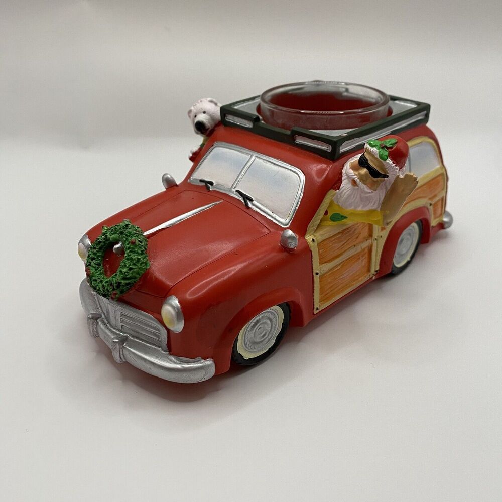 Yankee Candle Santa & Dog In Red Station Wagon Tea Light candle holder - Retired